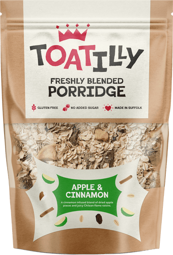 apple and cinnamon porridge in a pouch